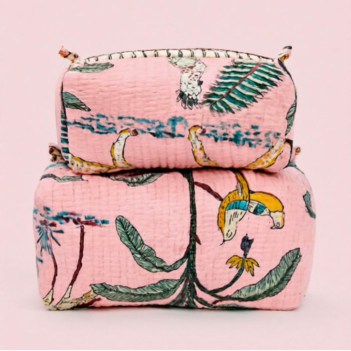 Trousse à maquillage matelassée rose pastel