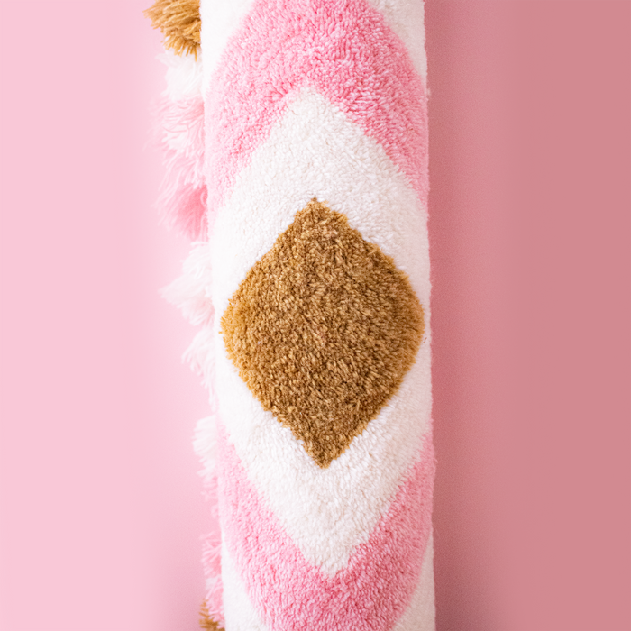 Neapolitan Ice-Cream / Hand-Tufted Wool Rug - 2’2"x3′2"